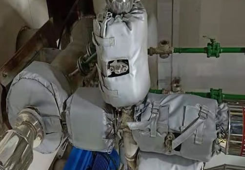 高溫管道<a href=http://m.ltty168.cn/e/tags/?tagname=%E4%BF%9D%E6%B8%A9%E9%9A%94%E7%83%AD target=_blank class=infotextkey>保溫隔熱</a>衣